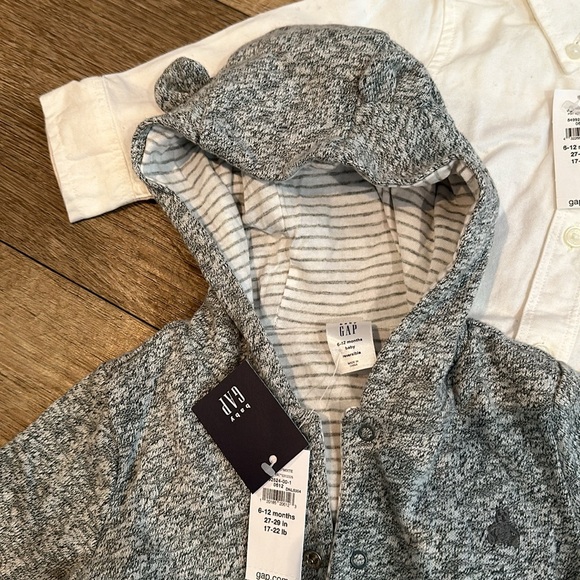 Baby Gap 3 Tops 6-12 Months NWT - Picture 3 of 9